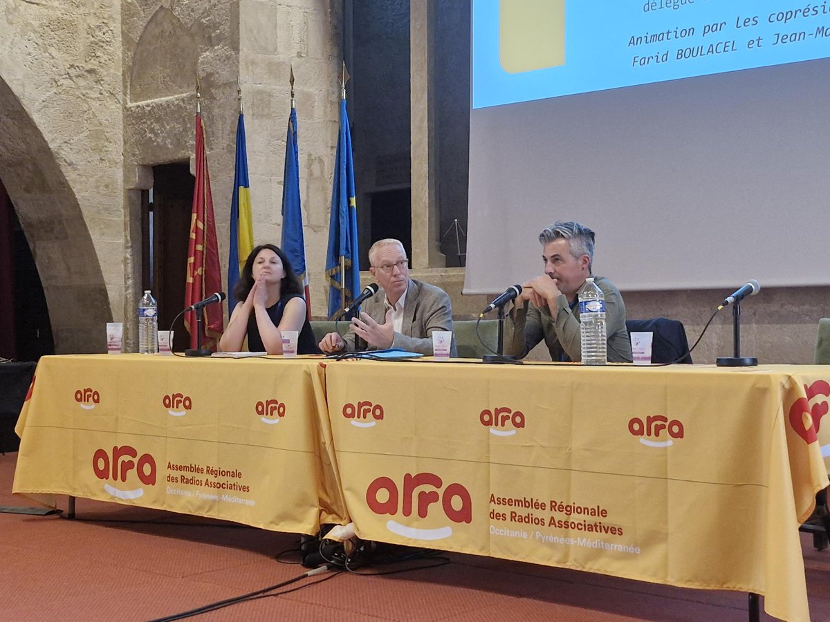godechot's tweet photo. « FM stop ou encore », thème du débat de 2h avec les #radio s associatives pour les EG de la @cnraradios à #Narbonne avec @BenjAssie et @MinistereCC Bravo pour les interventions. Proposer aux acteurs de tracer avec eux une voie de succès pour le #DABPlus @Arcom_fr @Arcom_Toulouse https://t.co/rGFnXyJ4dd
