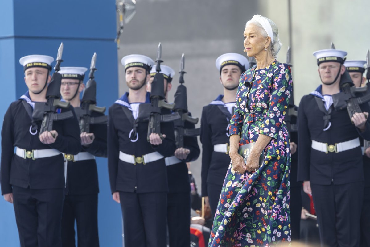 RoyalNavy's tweet photo. 'We are eternally in your debt...'

The words of His Majesty The King to D-Day veterans at a moving 80th anniversary event in Portsmouth.

Few in number, but mighty in stature, the veterans received a standing ovation from all 8,000 souls present.

🔗 https://t.co/uq5yc9yQRD https://t.co/UGo4hUGtOX