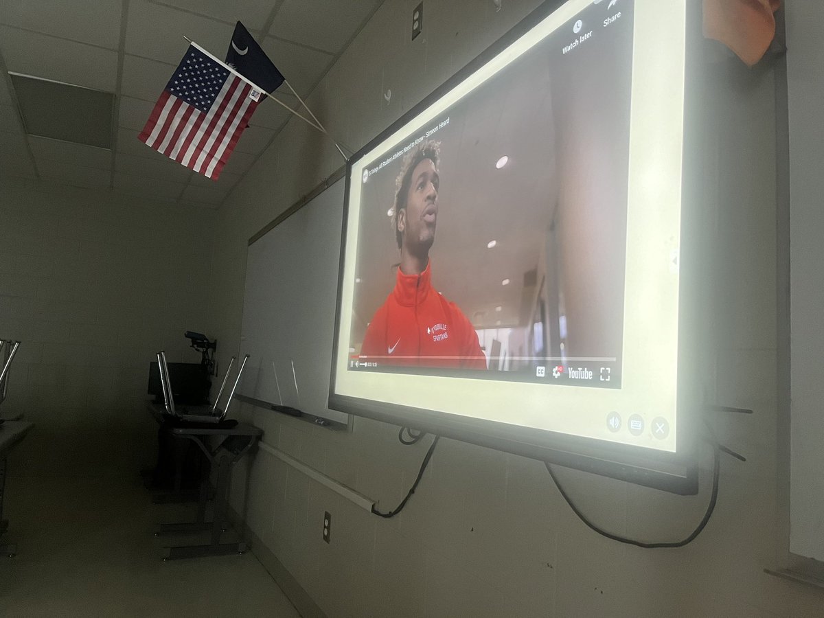 Guidance Counselors having “Success Meetings” with some of our Middle School Football guys after workouts today! It takes a village! #R2W #RF2 <a href="/NSFootball96/">NSFootball96</a>