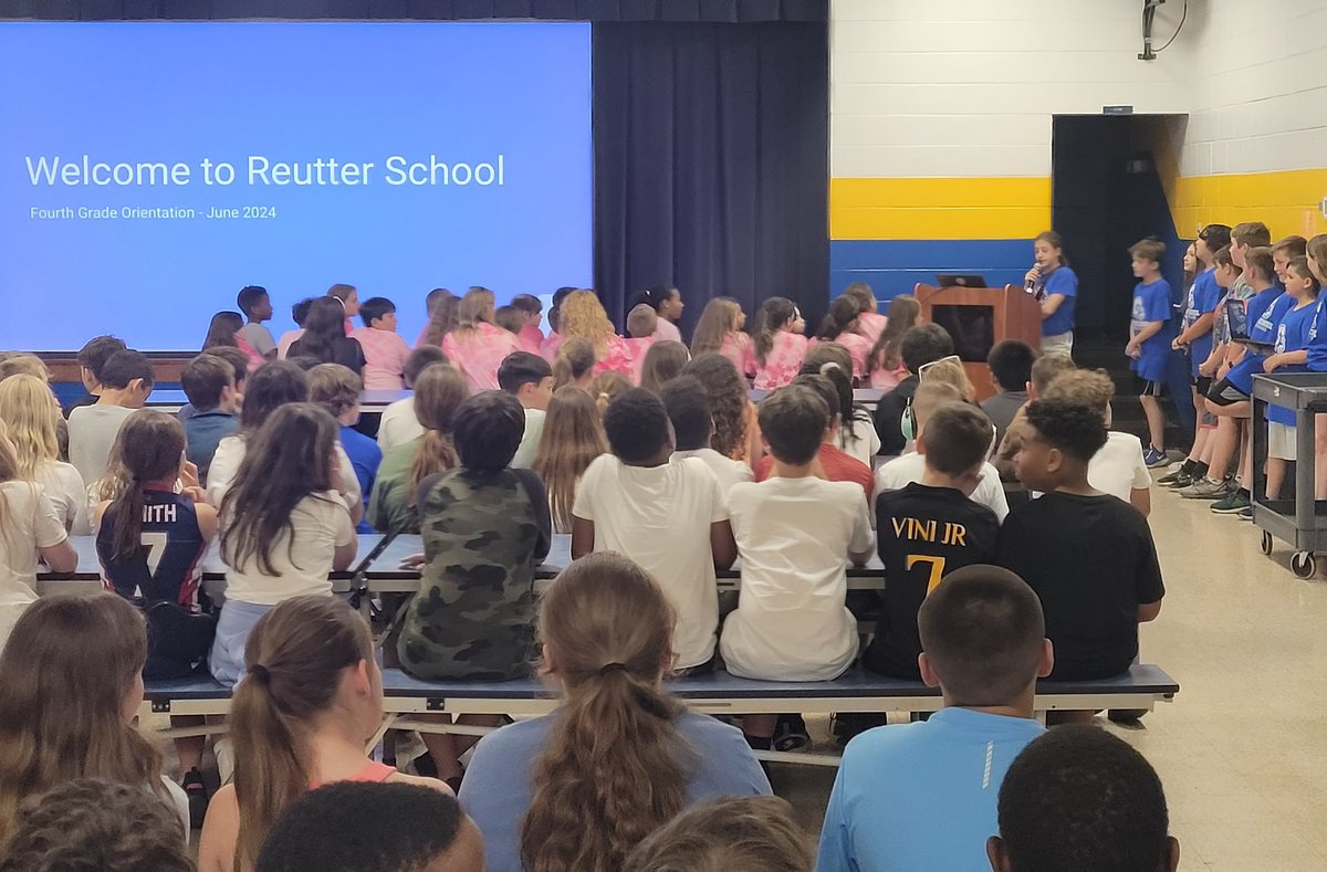 Our fifth grade Student Council Representatives welcomed the Main Road School fourth grade students on Monday to CLR for a tour and orientation.  #reutterrocks