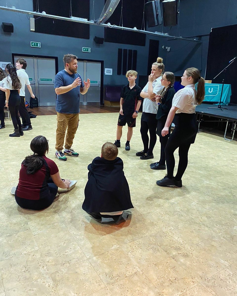 SCA_EA's tweet photo. Yesterday, our Y8 &amp; 9 pupils had an unforgettable day @UniSouthWales with @RWCMD! 

They participated in Production Art, Music &amp; Drama workshops, they had an amazing time and are more excited than ever to pursue their creative passions!

 @ReachingWiderSE @BishopHedleyRC https://t.co/EvoffEIFN8