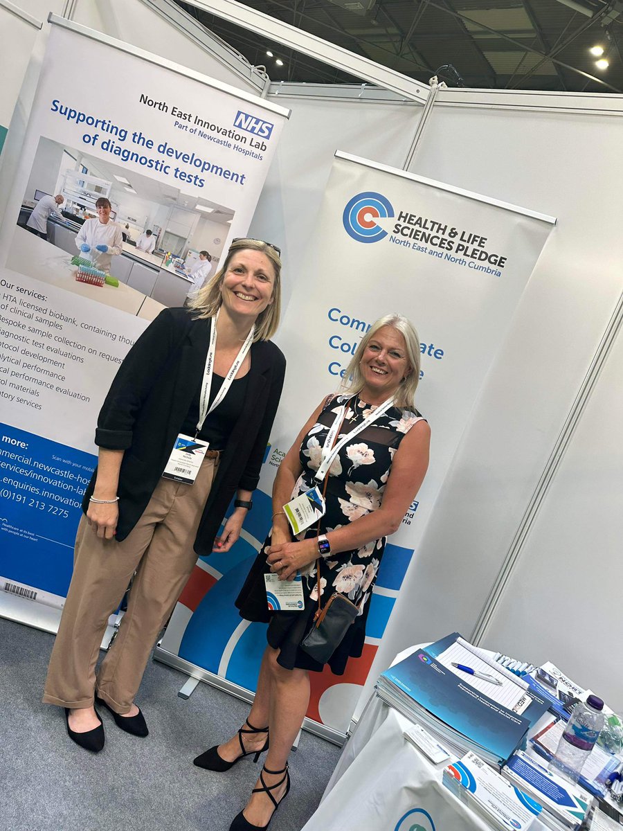 🤝 Great to meet up with my local team from <a href="/HI_NENC/">Health Innovation NENC</a> @ #MEDTECHEXPO
♥️ Thank you <a href="/jodynichols1/">jody nichols</a> for engaging our #medicines information database service in the @HLSPledge.
🌟 Exciting times ahead 🌟 
#healthinequalities
#healthliteracy
<a href="/DeanFathers1/">Dean Fathers</a>