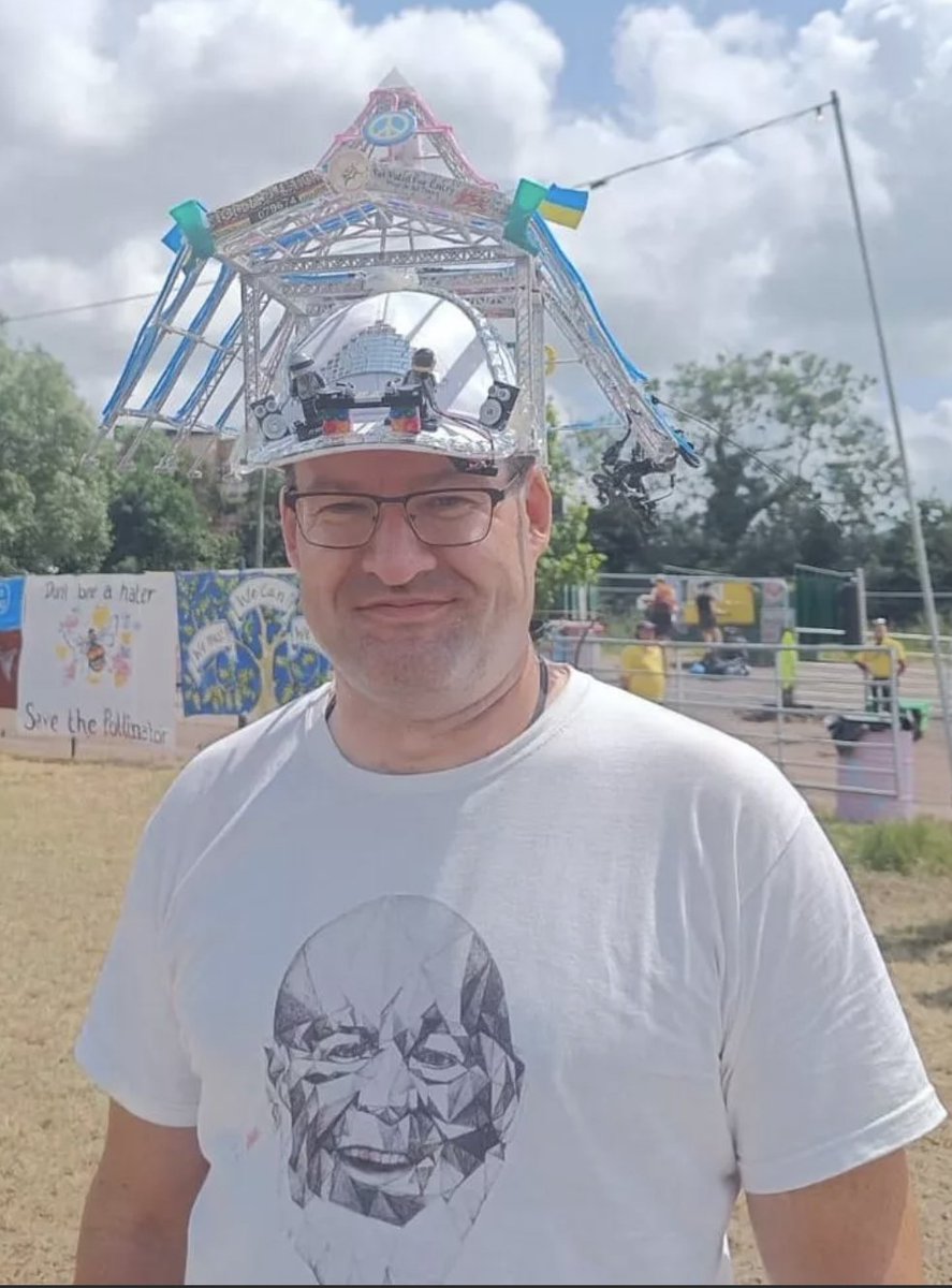 Dont forget to Grab one of Nathans amazing pieces of art or just a Glastonbury T- Shirt