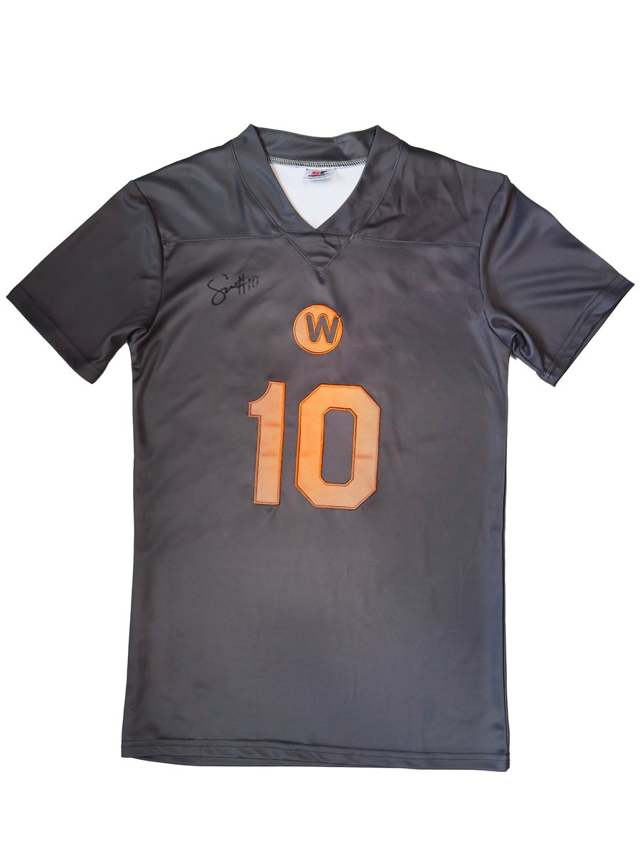 weigelsstores's tweet photo. We're less than 200 followers away from 10,000.  To celebrate, when we hit 10k followers we are going to give away 6 prizes at random to 6 of our followers (better odds than the lottery!) Prizes include a $500 Weigel's gift card, autographed Weigel's NIL jerseys, and more! https://t.co/BGM62cRYlv