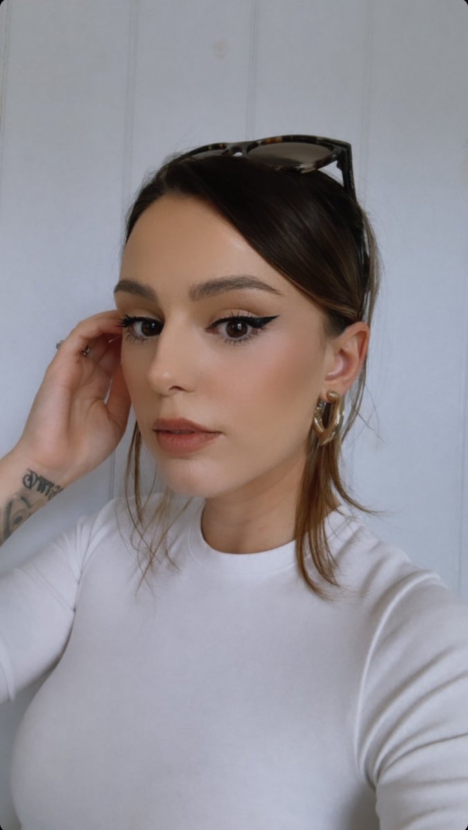 Fan_Cher_JP's tweet photo. Queen on instagram story💗

#CherLloyd #シェールロイド https://t.co/CC3rz2yumy
