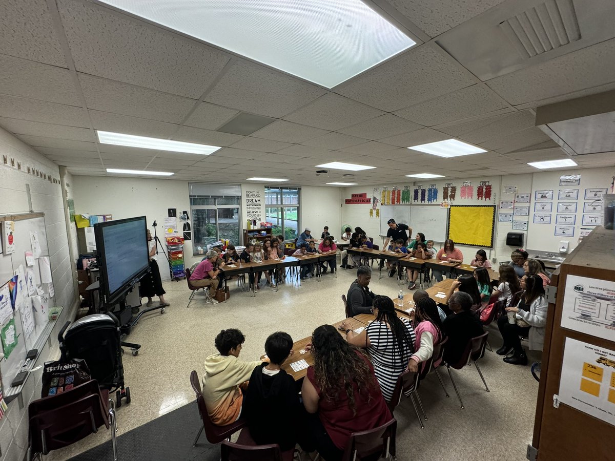 MrMcMillan5's tweet photo. @MariaLuzFdez is giving her students and parents one last hoorah to show their multiplication mastery. Let’s go @SpeasGlobal https://t.co/cAwsNUqSjk