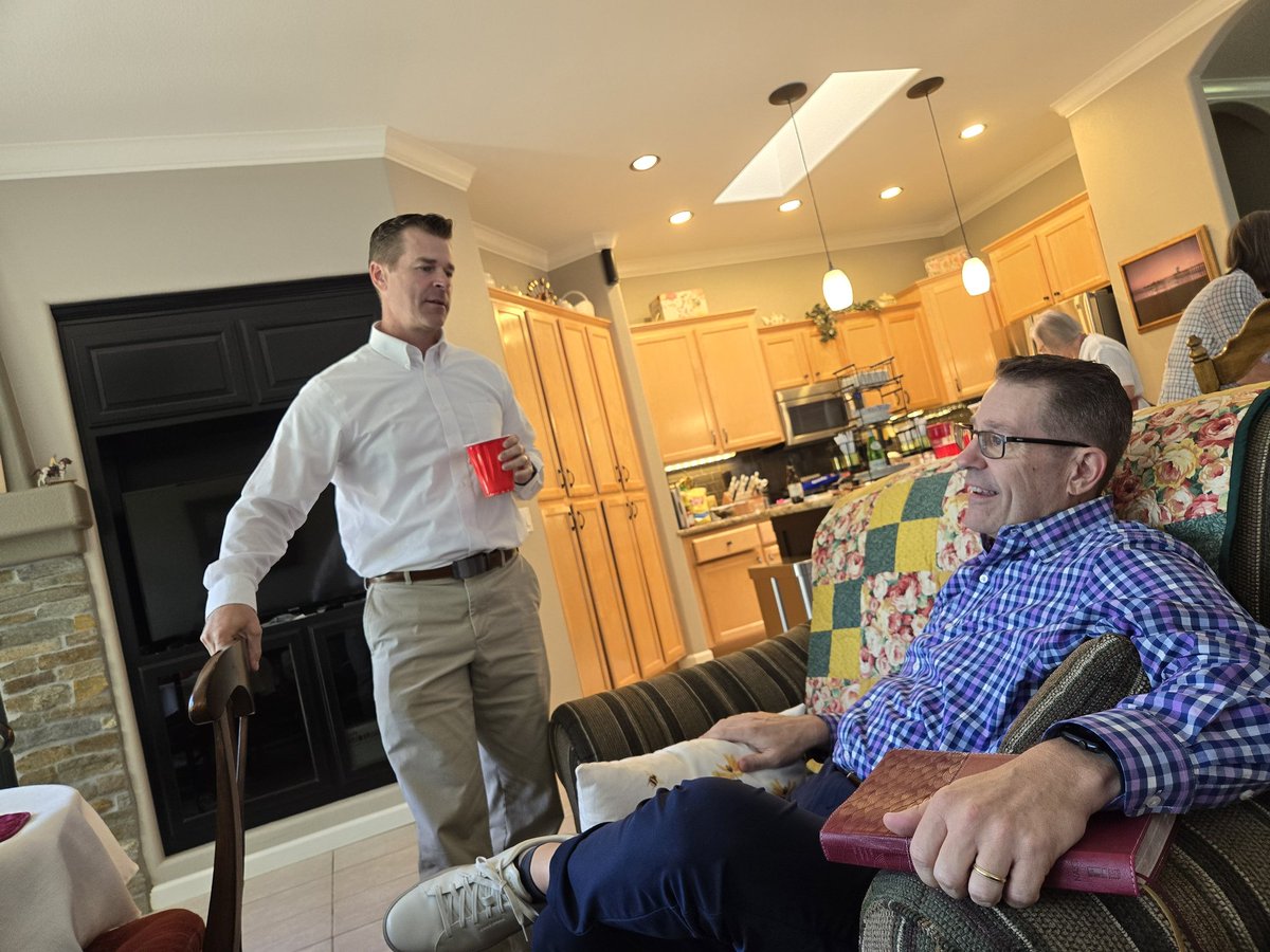 sr_sanderson's tweet photo. Lobe pur two Sons, who have become great Fathers. https://t.co/QlNyO83YnG