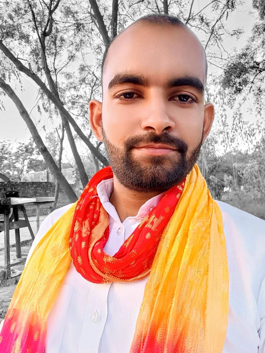 raghavduvey's tweet photo. कमल खिलेगा ✌️❤️ https://t.co/dWz0KcQxlD