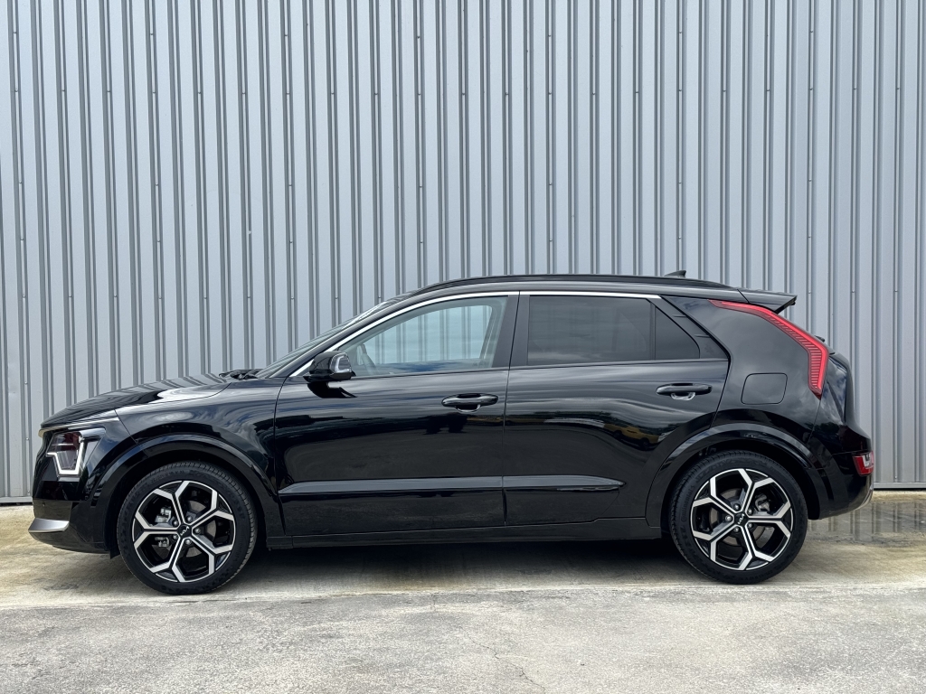 PremAutomotive's tweet photo. ⚡️ Premier Kia’s Used Car of the Week ⚡️
Kia Niro 1.6 4 Hybrid Semi Automatic
✔️ 2023 (73)
✔️ 1,909 miles
✔️ Fantastic specification
✔️ £29,994
✔️ 1 owner
Click here for more info: https://t.co/iN52WTgsCg
@KiaUK
#KiaNiro #usedcar #usedcaroftheweek #PremierAutomotive https://t.co/Cb6anG4a45