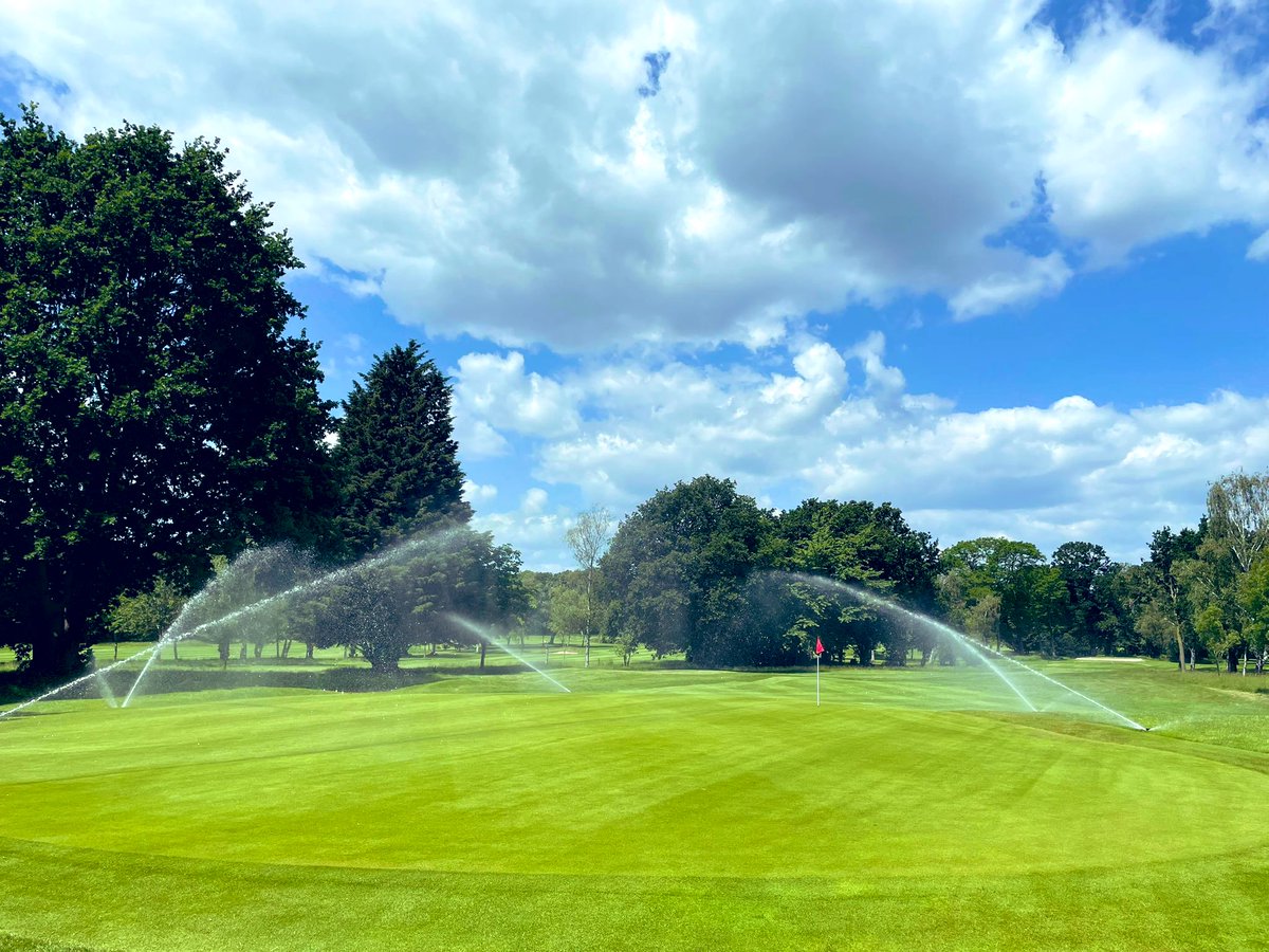 Wayne Aris (@wayne_aris90) on Twitter photo A successful maintenance day!🚨
Sarrell roll, sand dress, drag, roll, wetting agent application followed by a light granular application and a nice soak in. Greenkeeping porn <a href="/LangleyParkGC/">Langley Park GC</a> A successful maintenance day!🚨
Sarrell roll, sand dress, drag, roll, wetting agent application followed by a light granular application and a nice soak in. Greenkeeping porn <a href="/LangleyParkGC/">Langley Park GC</a>