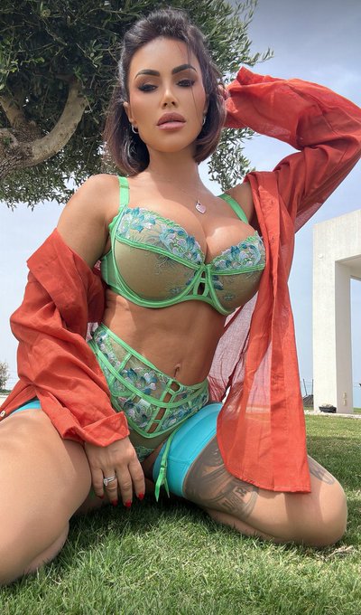 What's on your mind ? is it me ? https://t.co/wKnya42kiB