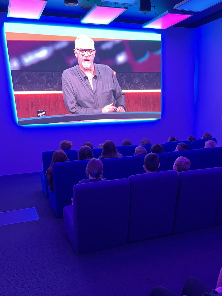 P6W and Miss Shaw tweet media