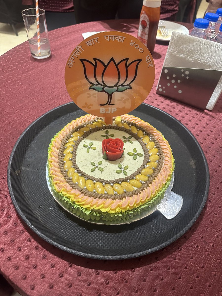 agrasam's tweet photo. https://t.co/K2gDLWSExu