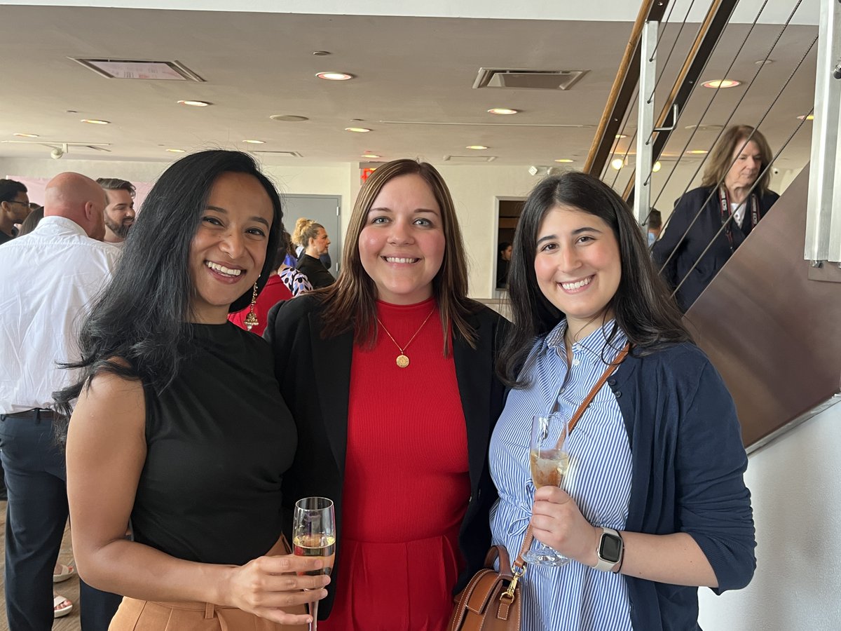 rokksolutions's tweet photo. Congratulations to #ROKKstar @corinne_gorda for her well-deserved recognition as a #PRNEWSTopWomen Rising Star! Thank you @PRNEWS for hosting such an empowering event! #WomenWhoROKK #publicaffairs https://t.co/9bzeMVNk6t