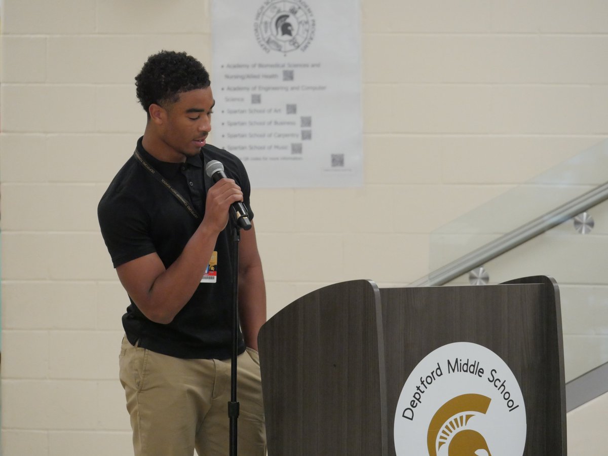 deptfordschools's tweet photo. Thank you to CJ Carter ('24) for serving as the Deptford Township Board of Education student representative! Mr. Kanauss &amp; the Board recognized CJ yesterday for his exemplary service throughout the 24-25 school year. We wish him the best as he moves on to @UrsinusCollege! 🎓🖤💛 https://t.co/g6ccpOTLVF