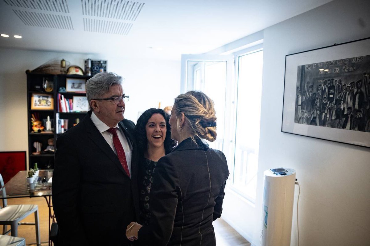 Hoy he podido conversar con <a href="/ManonAubryFr/">Manon Aubry</a> y <a href="/JLMelenchon/">Jean-Luc Mélenchon</a> sobre el futuro del proyecto europeo y nuestros países ante el avance reaccionario.

<a href="/FranceInsoumise/">La France insoumise</a> y <a href="/sumar/">Sumar</a> marcan el rumbo hacia una Europa más democrática, en paz y al servicio de sus mayorías sociales.