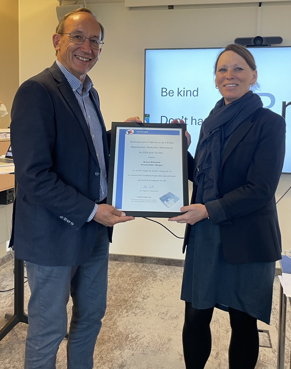 Many congratulations to Aurora Brønstad on winning the <a href="/norecopa/">Norecopa</a> 3R Prize for 2024! Richly deserved. The Committee's conclusions and her presentation following the award can be read here: norecopa.no/about-norecopa…