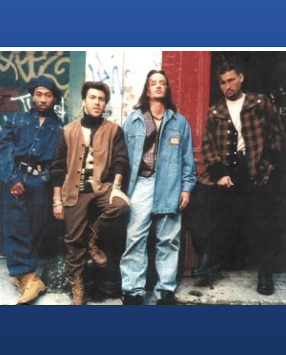 livelifenow0603's tweet image. I recently was sent an appreciation post from a EP at a record label, I won’t disclose, stating how he admired my work in creating all the looks for #colormebadd . Sent photo I had never seen before! Mark post from @PaulaAbdul tour! Stay tuned! My story! #lisasmedleycalderon