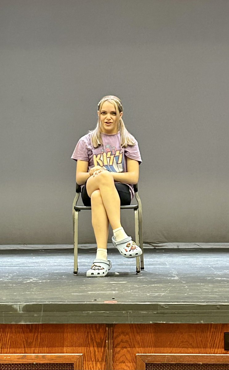 Drew DiRienzo (@ohsmrdirienzo) on Twitter photo Theatre 1 did a fantastic job on their finals. I love the different types of projects from monologues to costume design and everything in between! <a href="/OUFSD_Arts/">Kate Mathews</a> <a href="/OssiningSchools/">Ossining UFSD</a> Theatre 1 did a fantastic job on their finals. I love the different types of projects from monologues to costume design and everything in between! <a href="/OUFSD_Arts/">Kate Mathews</a> <a href="/OssiningSchools/">Ossining UFSD</a>