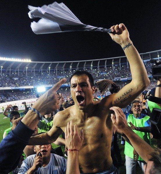 Pilar indiscutible del #RacingPositivo. Féliz cumpleaños <a href="/sajasebastianok/">Sebastián Saja</a> querido🩵👍🏻🙌🏻