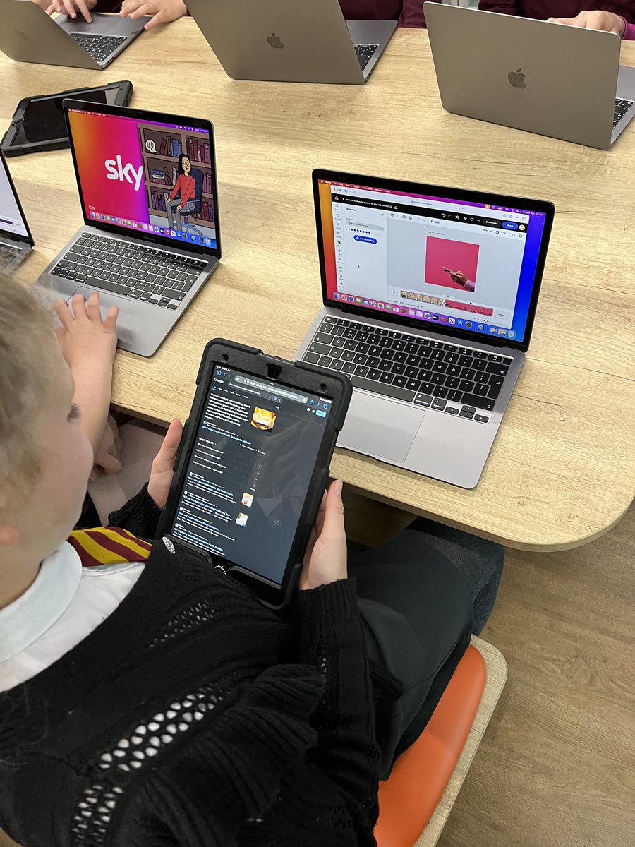 We were very excited with all the amazing technology! 📱💻