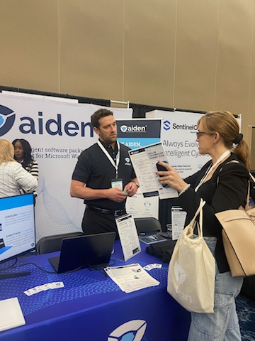 Elevate_IT's tweet photo. The ElevateIT: Dallas exhibitor floor is buzzing today with representatives from area organizations and industry suppliers.
A huge thank you to our Platinum Sponsor @USClaro and breakfast sponsors, @AlchemyTechGrp and @nutanix, who helped to get the day started.
#ElevateIT https://t.co/XnmDjeulb9