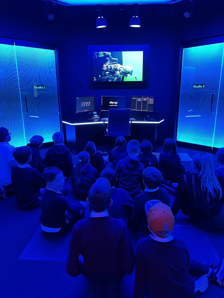 P6W and Miss Shaw tweet media