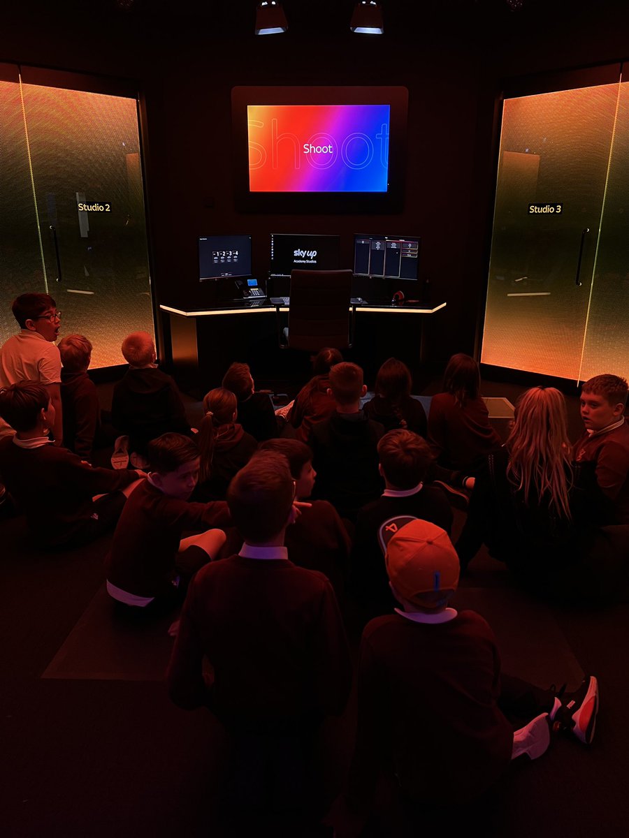 P6W and Miss Shaw tweet media