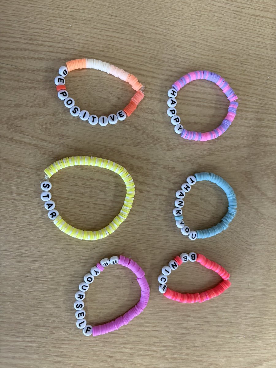 MissTaylorDPS's tweet photo. Today’s clay bead bracelet designs (£1.50 each ) https://t.co/hyPavJCBKe