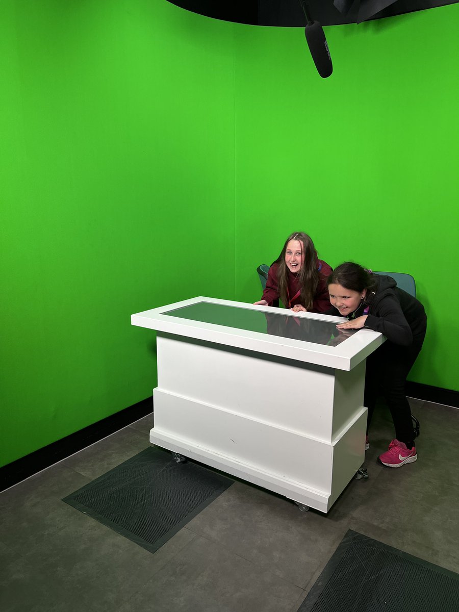 P6W and Miss Shaw tweet media