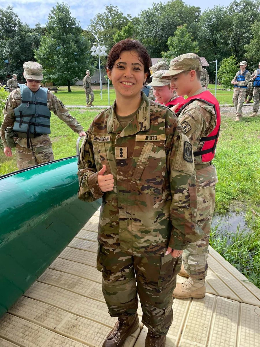 vbhs_jrotc's tweet photo. HOOAH! Day 2 of JCLC complete! Cadets went canoeing and participated in air rifle training. Some cadets couldn’t manage to stay in their canoes and ended up in the lake!

#PointerBattalion #PointerNation #OneTeamOneFight #VBHSJROTC https://t.co/RvuxEhLoR3