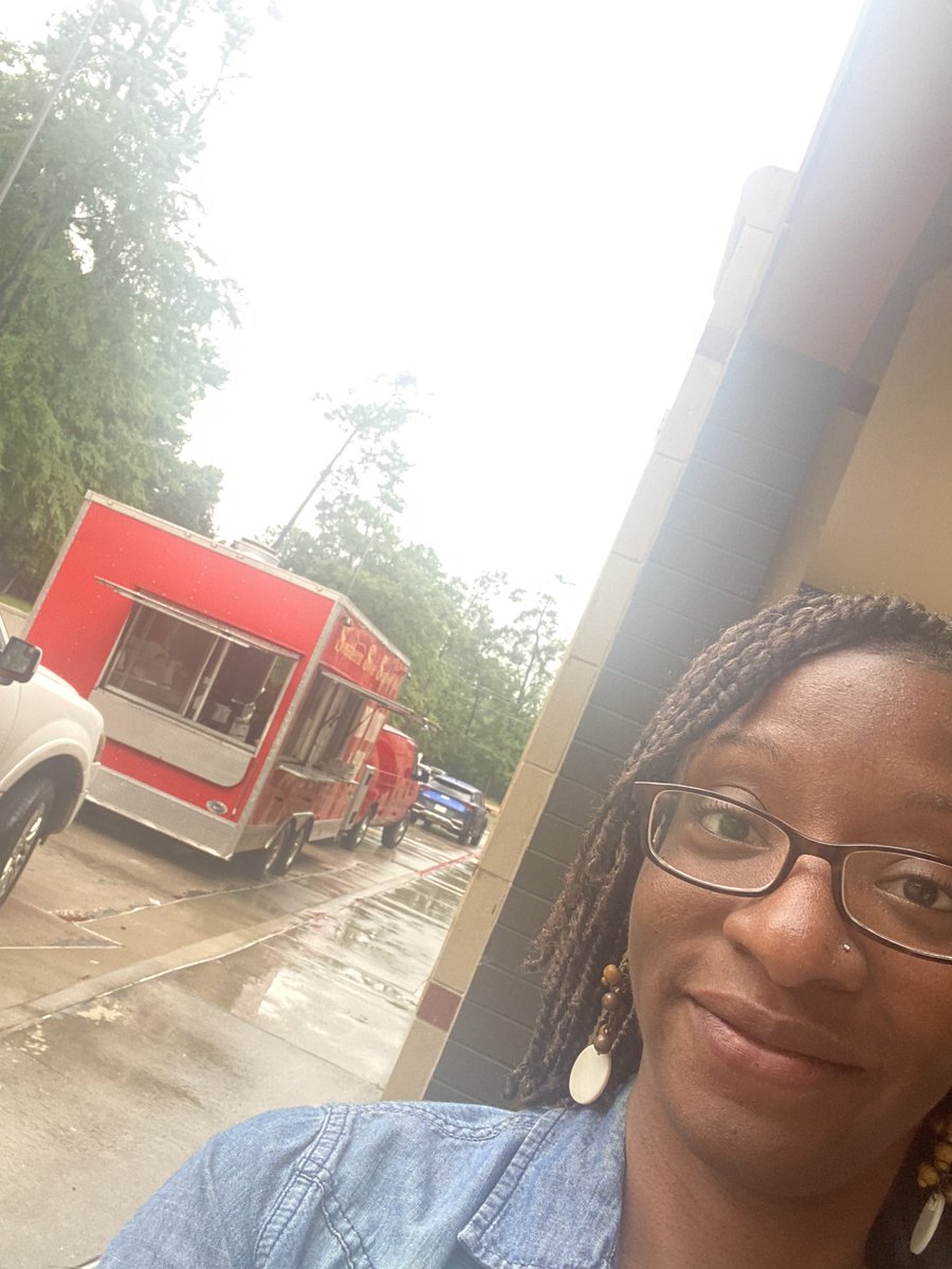 MrsLamb9's tweet photo. Day 2 of Depth and Complexity. Feeling empowered to move forward and add to my lessons. #Ascend24 @humbleisd_adv https://t.co/sLMN1MSnqa