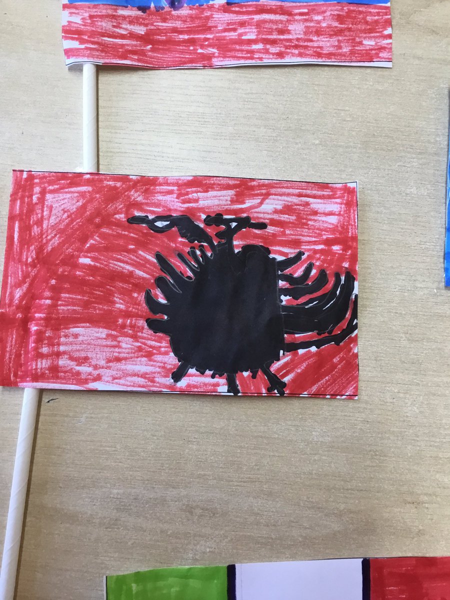 gasc81185069's tweet photo. Amazing flag making today in aid of the euros starting next week #euros #flagmaking https://t.co/dxhKJyoxV3