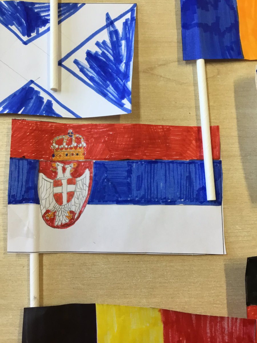gasc81185069's tweet photo. Amazing flag making today in aid of the euros starting next week #euros #flagmaking https://t.co/dxhKJyoxV3