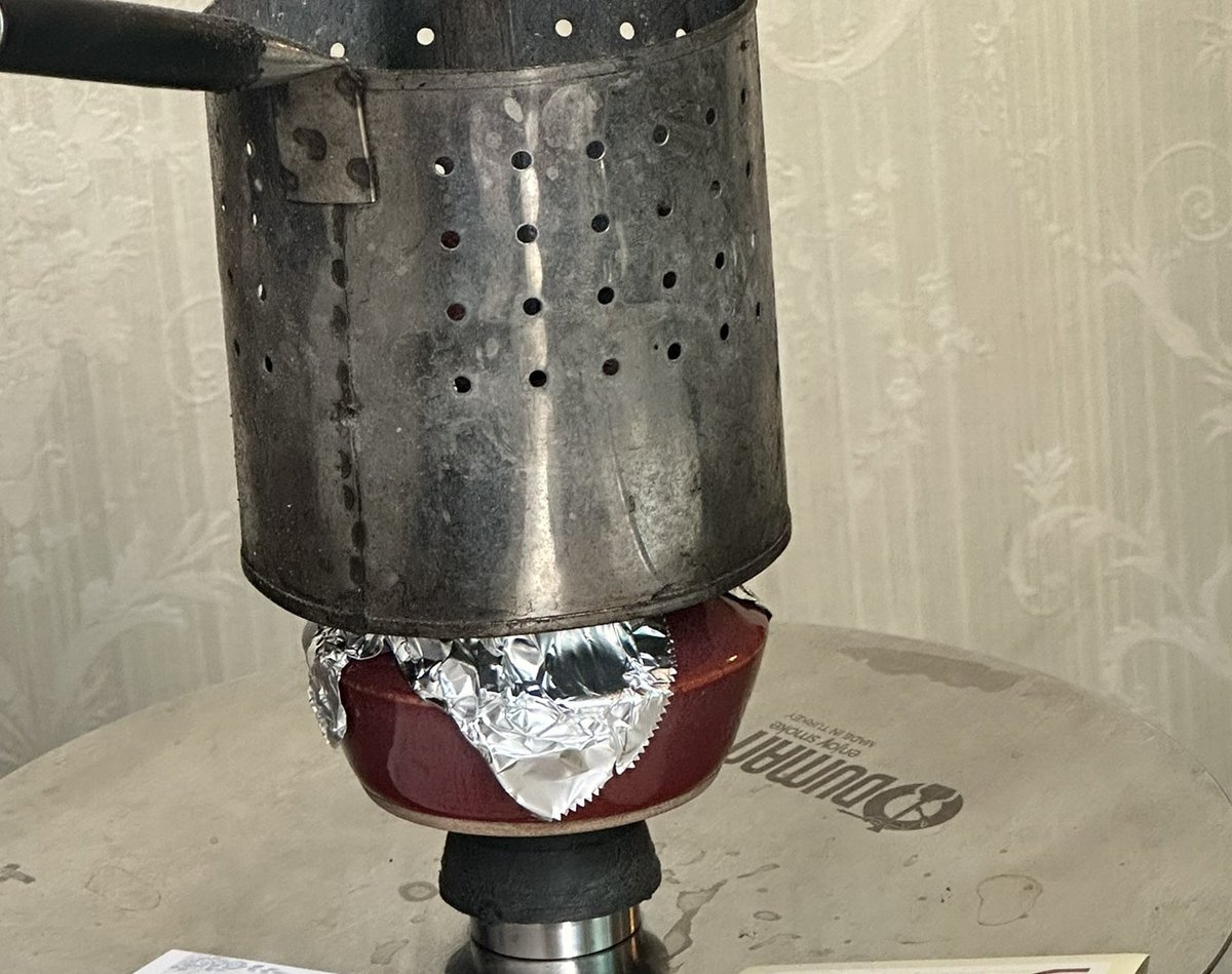 hookahdog's tweet photo. (ここだけの話ですが）
(けむりちゅーどく 秋葉原シーシャのボウルは、ほぼStyngerですよ)
(行けば吸えます。良さも分かるよ！）
(けむりちゅーどく 秋葉原シーシャ様、ご導入頂きありがとうございます。） https://t.co/a0GZKGQqPI