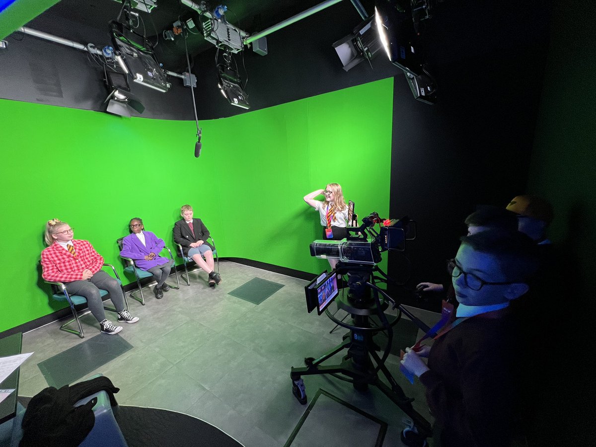 P6W and Miss Shaw tweet media