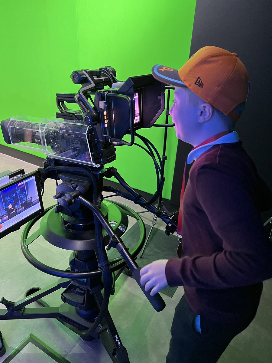 P6W and Miss Shaw tweet media