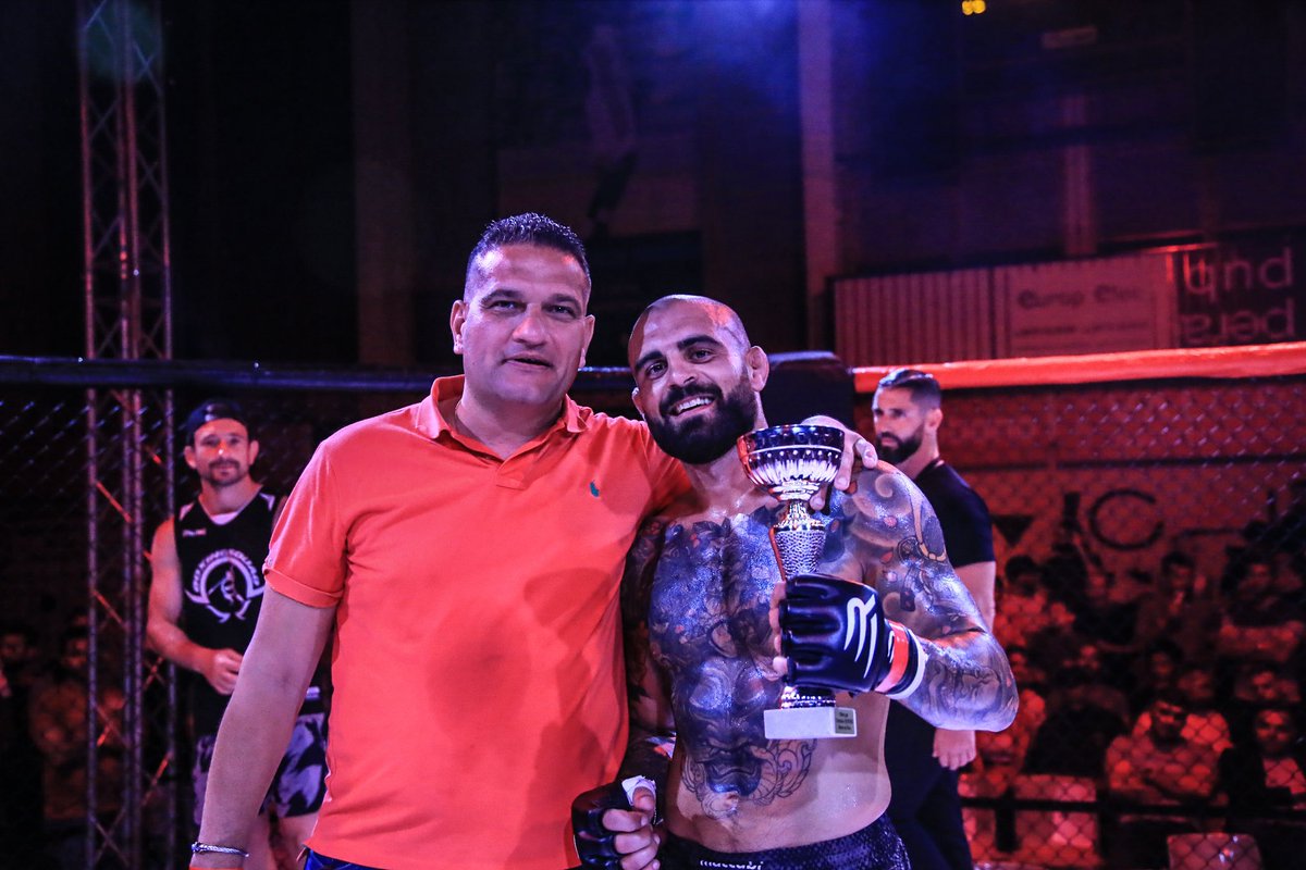 CO MAIN EVENT 

Miguel Haro x Axinte Ovidiu

Combat Pro 3x5 min 

Victoire de Miguel Haro par soumission au 1 et round 

✅ WARRIORS NIKAIA MMA
🇫🇷 Nice, France
📍Salle Leyrit, 06300 Nice 
📆 25 mai 2024

Abonnez vous pour ne rien louper de l’actu Warriors Nikaia MMA 📲