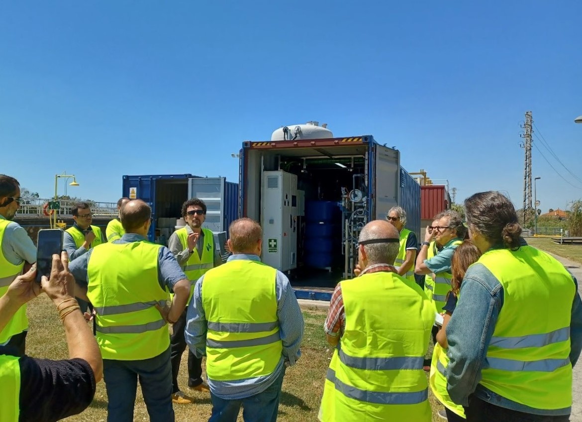 👏 Hoy con <a href="/ccmaresme/">CC Maresme</a> en la visita técnica por parte de expertos de <a href="/de_granollers/">Ajuntament de Granollers</a> y <a href="/consorcibesos/">Consorci Besòs Tordera</a> para explicar el funcionamiento de la planta piloto #MataróREUSE y la importancia de la regeneración del #agua ♻💧 en el reto de garantizar la seguridad hídrica en el territorio.