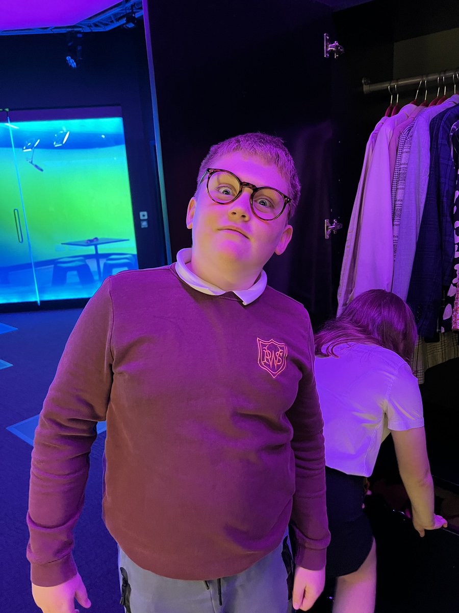 P6W and Miss Shaw tweet media