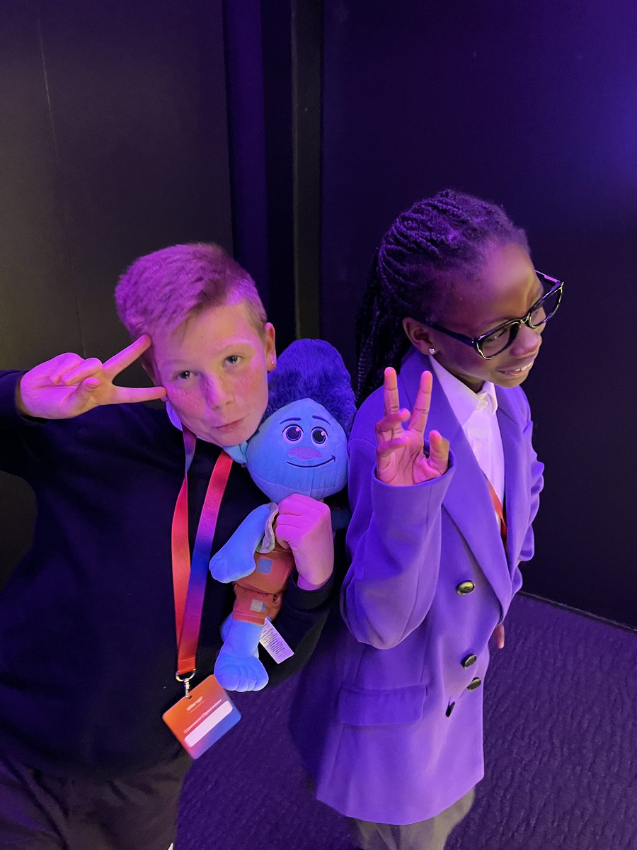 P6W and Miss Shaw tweet media