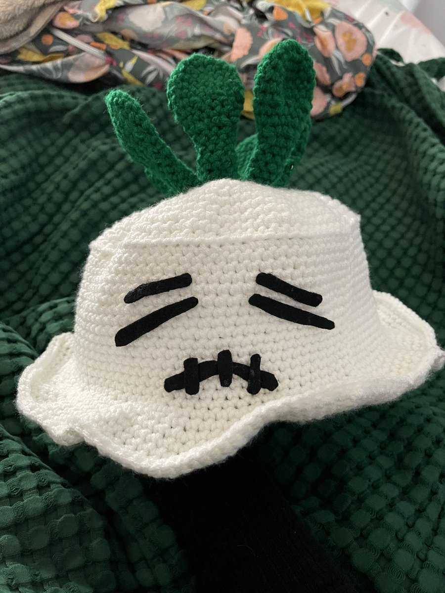 crochetbyLNE's tweet photo. I also made another mimikyu hat for my good friend @Radi0Show_! I also made him a stitch face hat as well! Both hats were incredibly fun to make! https://t.co/Fmor0qpa8F