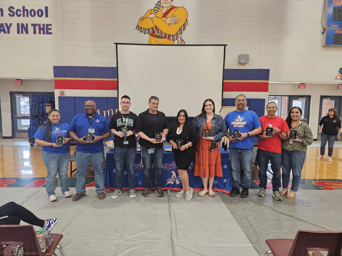 Grateful for such a prestigious award! 🩷
🫶🏻<a href="/Americas_HS/">Nancy Torres</a> #TeamSISD