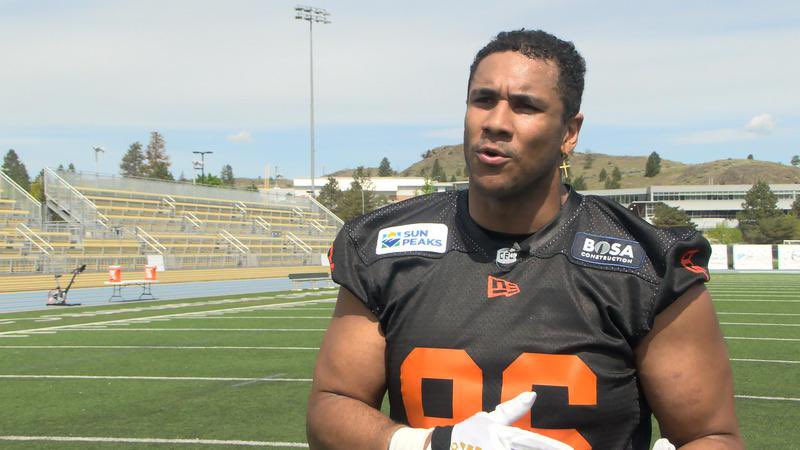 FarhanLaljiTSN's tweet photo. Former #NFLer @thetangibleC4 on joining hometown @BCLions: 'I'm proud to be here': https://t.co/sffHjln4U5
Veteran Peters 'eager' to help teach 'talented' young secondary: https://t.co/C63zThIMtL
Fulgham on quality of #CFL players: https://t.co/DIRMs38XxE https://t.co/9UOTFjA2xH