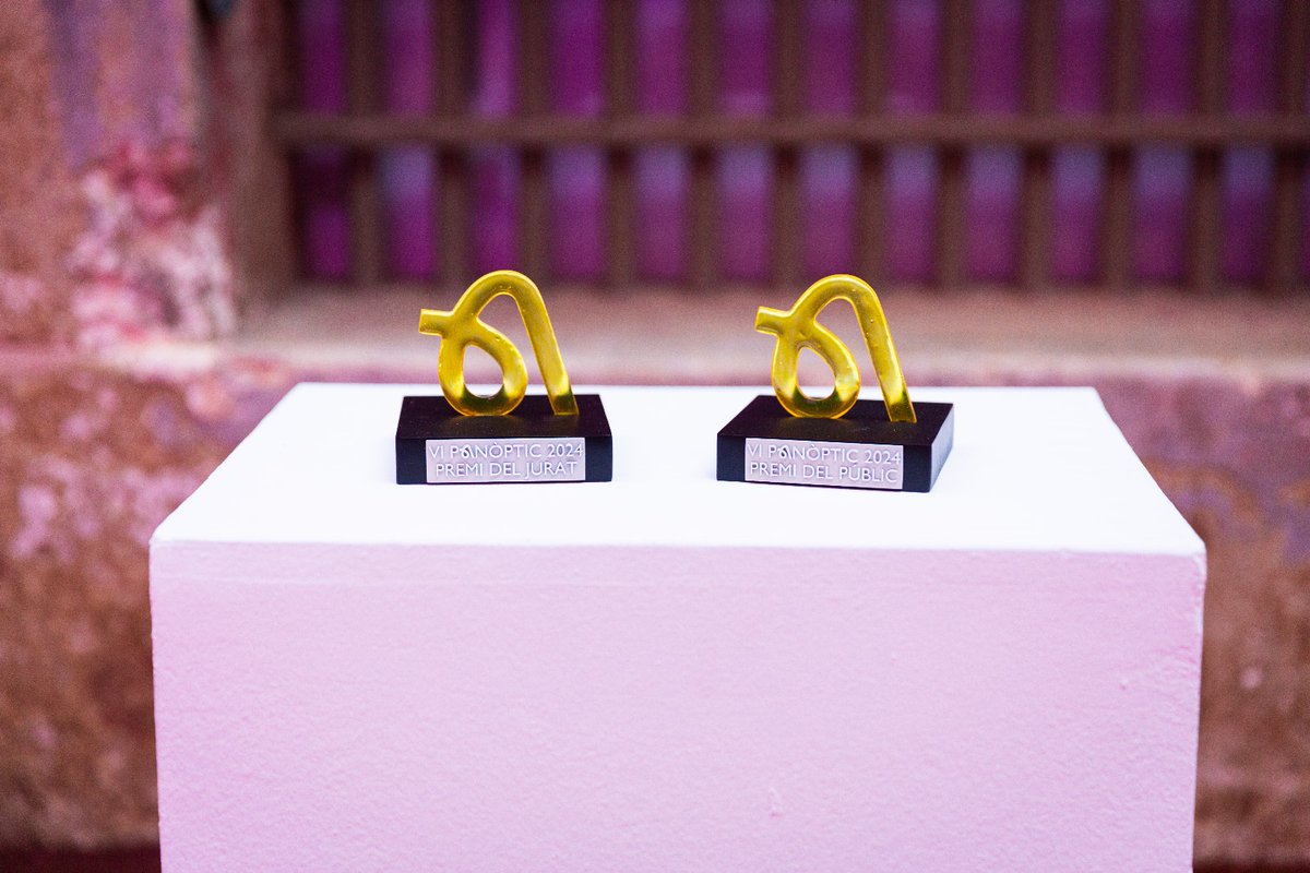 Enhorabona a lis guanyadoris dels premis del #PANÒPTIC2024

🎥 Premi del Jurat al Millor curtmetratge per "March 8, 2020: A Memoir" de Fırat Yücel

🎥 Premi del Públic al Millor Curtmetratge per "Blood Like Water" de <a href="/dimahamdan/">dima hamdan</a>