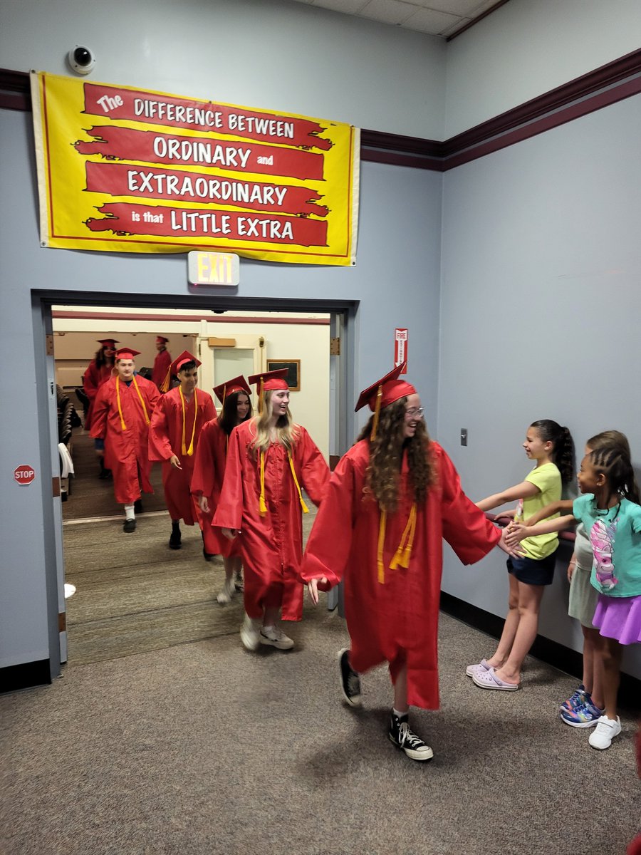 DrSmithFCAHS's tweet photo. Preparing to send out the #Classof2024 in style with one last walk through the elemntary halls. #StudentsFirstAndForemost @catoncurriculum @jeff_ https://t.co/NiThnYMZ9X