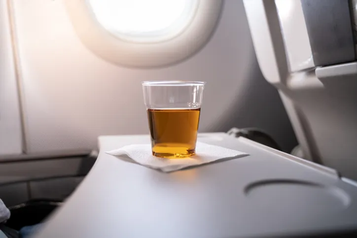 Study: Why you shouldn't nap after drinking on a plane bit.ly/3x7HW0z