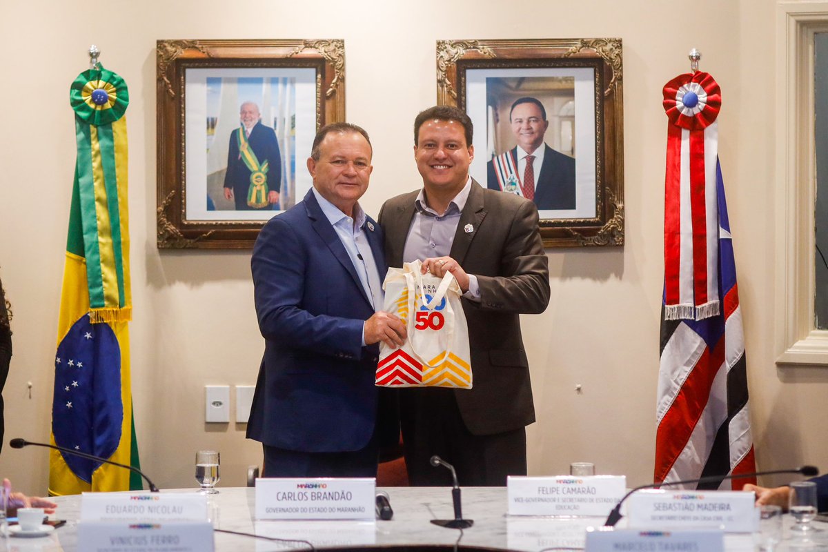 Demos posse aos membros do nosso Plano Maranhão 2050, que estabelece as metas de governo para os próximos anos!
Os empossados serão responsáveis por operacionalizar as ações, que incluem o desenvolvimento econômico, a atração de investimentos, o combate à miséria e a geração de