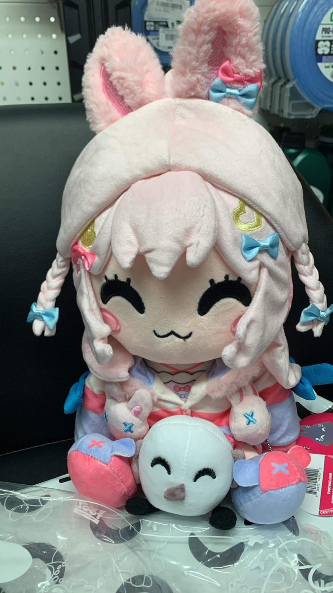 LeeroyLancer's tweet photo. Pippa plush just arrived 😊 #MMOARTPG #Capippalist https://t.co/cdJTLqNkcM