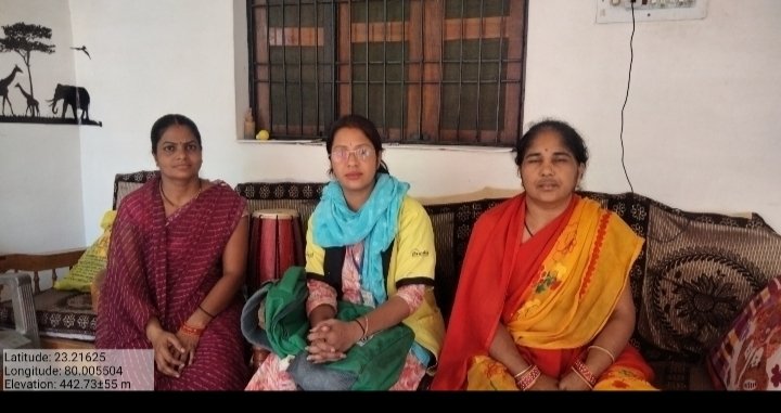 santoshi28734's tweet photo. On the occassion of world environment day in kunda jalsaya mohaniya ward 70Zone 5Embed project FHI planted with Local residents and also house hold visit with Asha worker and also told how to control dengu and malaria @sksomya @Avdheshsingh_ @BharatK89148743 https://t.co/9kjvFKSJLE